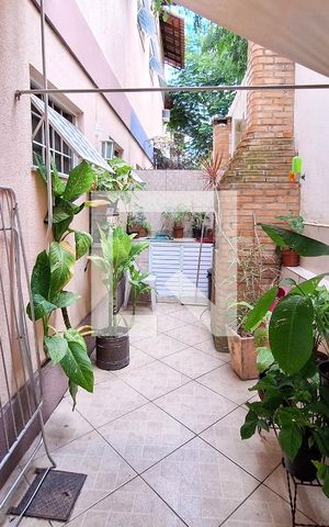 Casa de condomínio para alugar com 170m², 4 quartos e 1 vaga Casa de condomínio para alugar com 170m², 4 quartos e 1 vagaQuintal