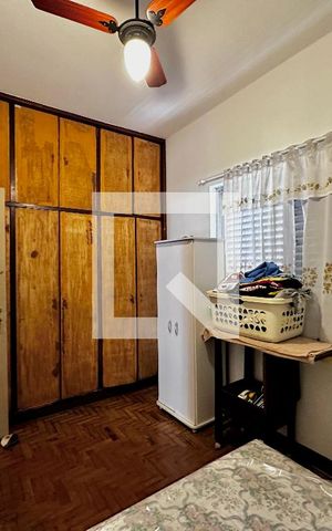 Casa à venda com 220m², 3 quartos e 3 vagas Casa à venda com 220m², 3 quartos e 3 vagasQuarto 2