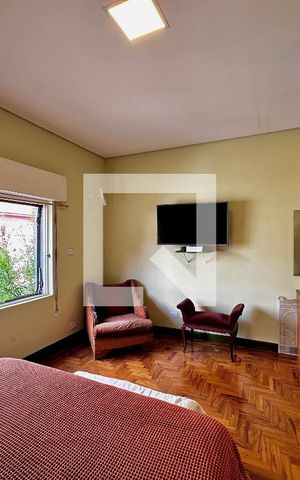 Casa à venda com 220m², 3 quartos e 3 vagas Casa à venda com 220m², 3 quartos e 3 vagasQuarto 1