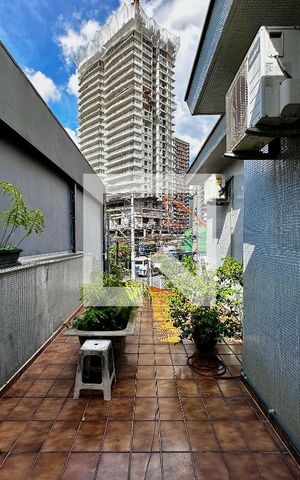 Casa à venda com 220m², 3 quartos e 3 vagas Casa à venda com 220m², 3 quartos e 3 vagasSacada Quarto 3