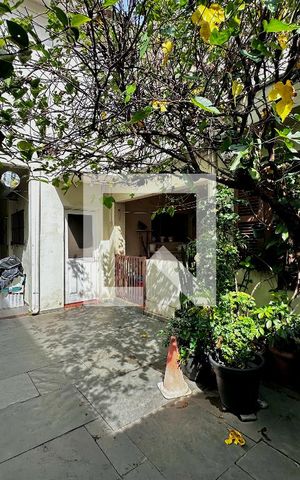 Casa à venda com 220m², 3 quartos e 3 vagas Casa à venda com 220m², 3 quartos e 3 vagasQuintal