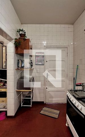 Casa à venda com 220m², 3 quartos e 3 vagas Casa à venda com 220m², 3 quartos e 3 vagasCozinha