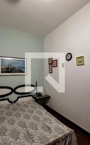 Casa à venda com 220m², 3 quartos e 3 vagas Casa à venda com 220m², 3 quartos e 3 vagasQuarto 2