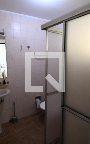 Apartamento à venda com 64m², 2 quartos e sem vagaBanheiro