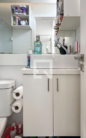 Studio à venda com 21m², 1 quarto e sem vaga Studio à venda com 21m², 1 quarto e sem vagaBanheiro