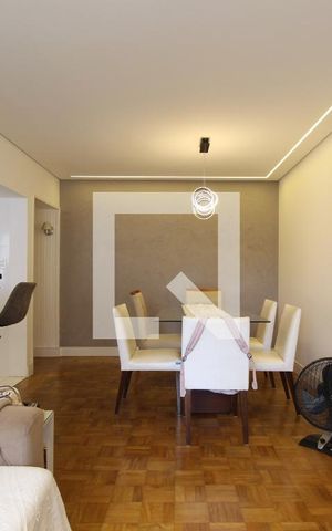 Apartamento à venda com 72m², 2 quartos e 1 vagaSala