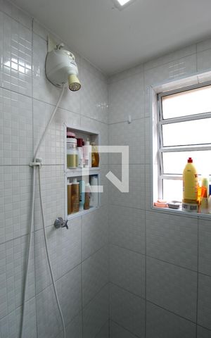 Apartamento à venda com 72m², 2 quartos e 1 vagaBanheiro