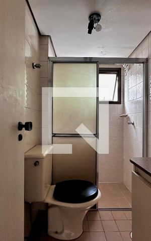 Apartamento à venda com 65m², 2 quartos e 1 vaga Apartamento à venda com 65m², 2 quartos e 1 vagaBanheiro