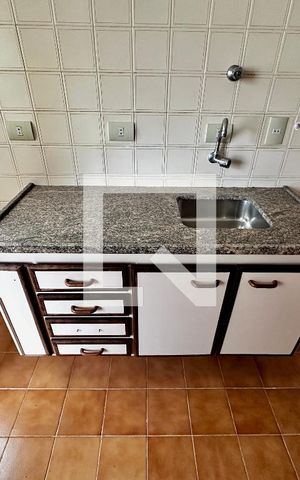 Apartamento à venda com 65m², 2 quartos e 1 vaga Apartamento à venda com 65m², 2 quartos e 1 vagaCozinha
