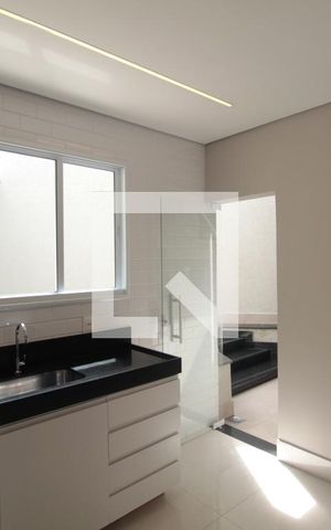 Casa para alugar com 150m², 3 quartos e 2 vagasCozinha