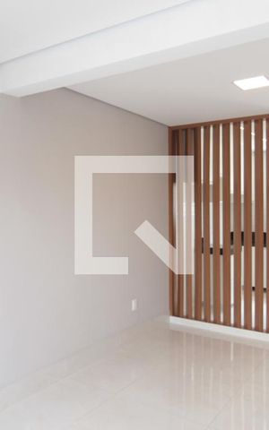 Casa para alugar com 150m², 3 quartos e 2 vagasSala