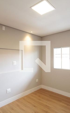 Casa para alugar com 150m², 3 quartos e 2 vagasSuite
