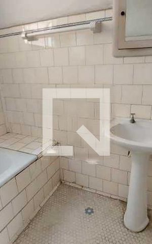 Apartamento à venda com 77m², 2 quartos e sem vaga
