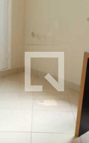 Apartamento à venda com 81m², 2 quartos e sem vaga