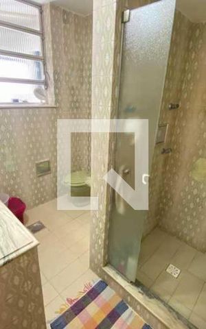 Casa à venda com 273m², 6 quartos e 2 vagas