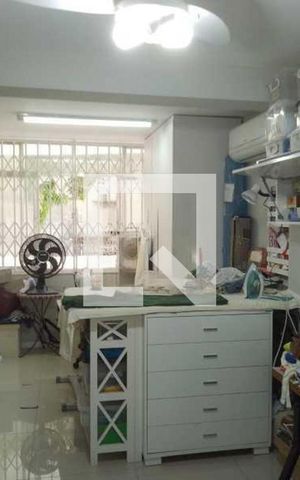 Casa à venda com 163m², 5 quartos e 2 vagas
