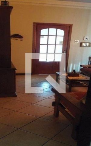 Apartamento à venda com 77m², 2 quartos e sem vaga