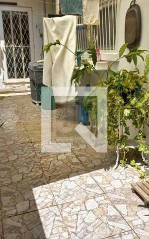 Casa à venda com 122m², 5 quartos e 1 vaga