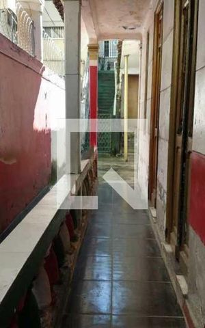 Casa à venda com 42m², 3 quartos e sem vaga