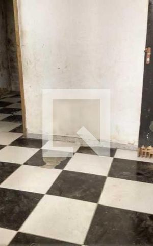 Casa à venda com 42m², 3 quartos e sem vaga