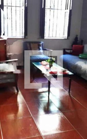 Casa à venda com 100m², 3 quartos e 4 vagas