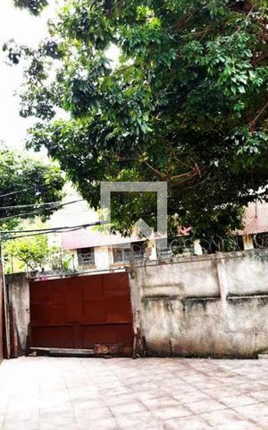 Casa à venda com 100m², 3 quartos e 4 vagas
