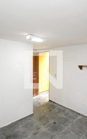 Casa para alugar com 105m², 2 quartos e 1 vagaQuarto de Serviço