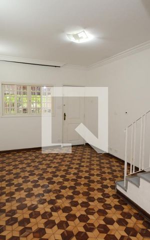 Casa para alugar com 105m², 2 quartos e 1 vagaSala