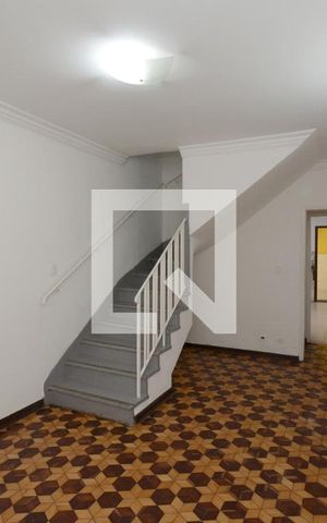 Casa para alugar com 105m², 2 quartos e 1 vagaSala