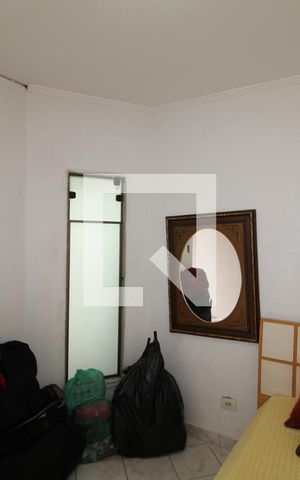 Casa à venda com 419m², 5 quartos e 6 vagasEdícula - Quarto 2