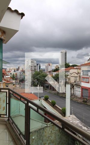 Casa à venda com 419m², 5 quartos e 6 vagasQuarto 3 - Varanda