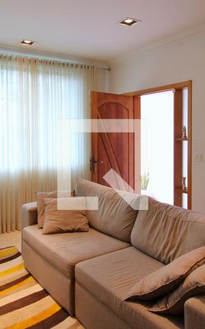 Casa à venda com 419m², 5 quartos e 6 vagasSala