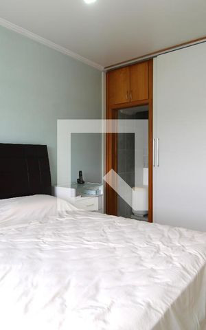 Apartamento para alugar com 74m², 2 quartos e sem vagaQuarto 2 - Suíte