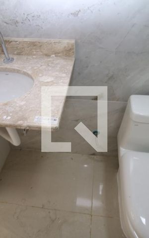 Casa à venda com 132m², 3 quartos e 1 vagaBanheiro Social