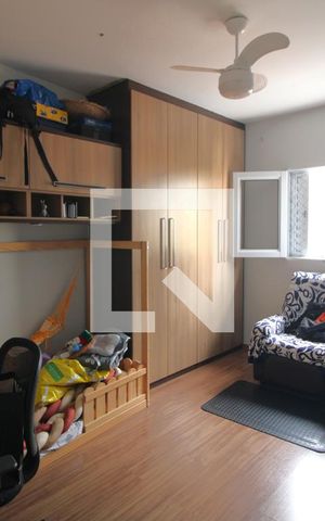 Casa à venda com 150m², 3 quartos e 2 vagasQuarto 3