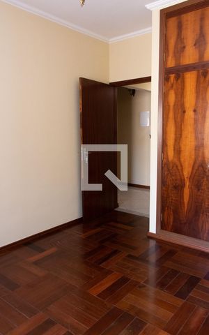 Casa à venda com 180m², 3 quartos e 4 vagas Casa à venda com 180m², 3 quartos e 4 vagasQUARTO 3
