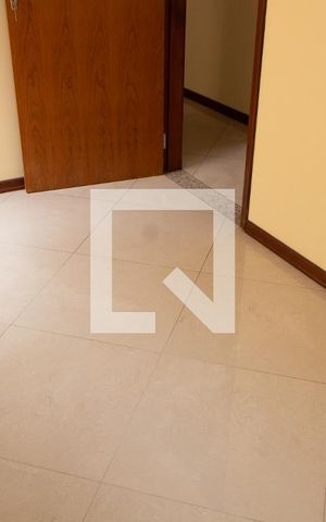 Casa à venda com 180m², 3 quartos e 4 vagas Casa à venda com 180m², 3 quartos e 4 vagasCOPA