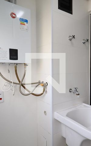 Apartamento à venda com 45m², 2 quartos e 1 vagaÁrea de Serviço