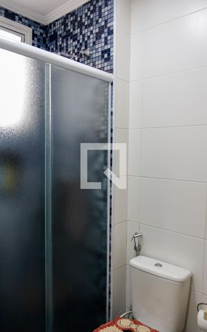 Apartamento à venda com 70m², 3 quartos e 2 vagas Apartamento à venda com 70m², 3 quartos e 2 vagasBanheiro