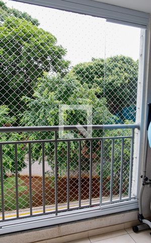 Apartamento à venda com 70m², 3 quartos e 2 vagas Apartamento à venda com 70m², 3 quartos e 2 vagasSacada