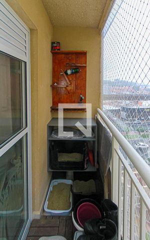 Apartamento à venda com 37m², 2 quartos e sem vaga Apartamento à venda com 37m², 2 quartos e sem vagaVaranda