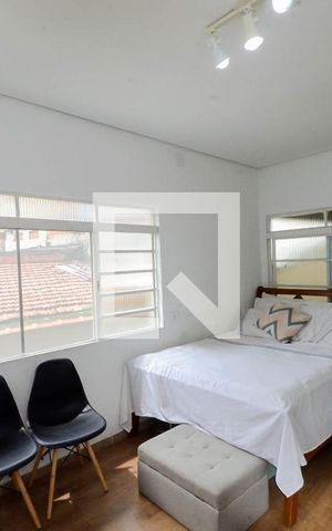 Casa à venda com 250m², 6 quartos e 2 vagasQuarto 3