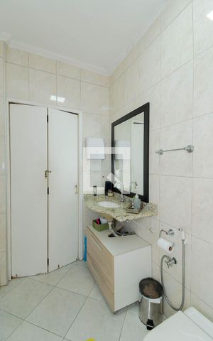 Casa à venda com 250m², 6 quartos e 2 vagasBanheiro Social