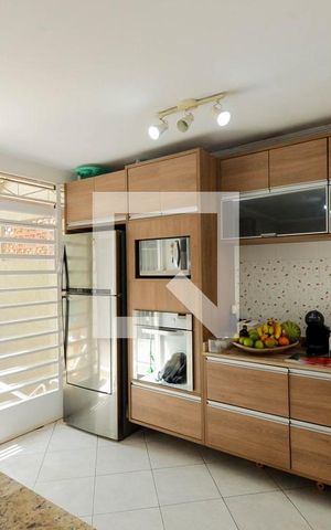 Casa à venda com 250m², 6 quartos e 2 vagasCozinha