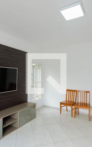 Casa à venda com 250m², 6 quartos e 2 vagasSala