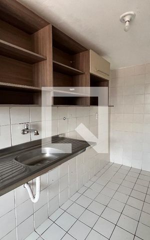 Apartamento para alugar com 51m², 2 quartos e 2 vagas Apartamento para alugar com 51m², 2 quartos e 2 vagasCozinha