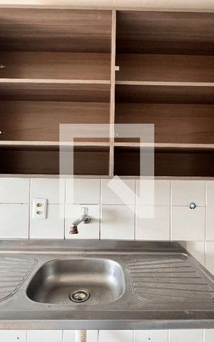 Apartamento para alugar com 51m², 2 quartos e 2 vagas Apartamento para alugar com 51m², 2 quartos e 2 vagasCozinha
