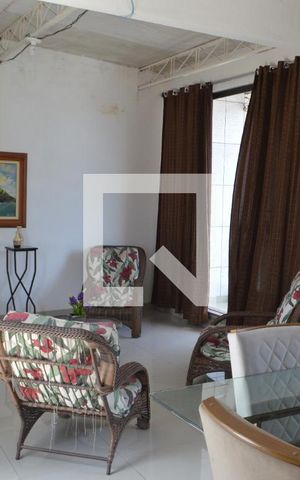 Casa de condomínio à venda com 197m², 2 quartos e 2 vagasSala 2 - Casa 1