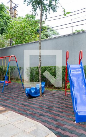 Apartamento à venda com 69m², 3 quartos e 1 vaga Apartamento à venda com 69m², 3 quartos e 1 vagaÁrea comum - Playground