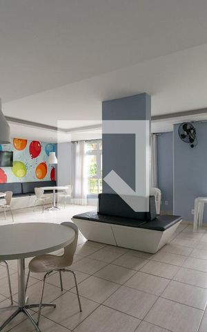 Apartamento à venda com 69m², 3 quartos e 1 vaga Apartamento à venda com 69m², 3 quartos e 1 vagaÁrea comum - Salão de festas
